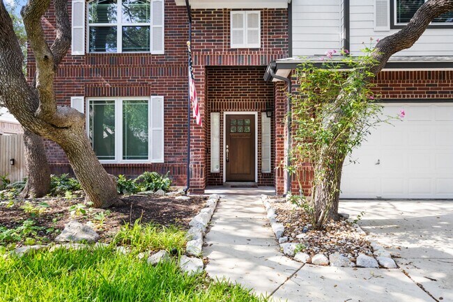 Building Photo - 2538 Somerall