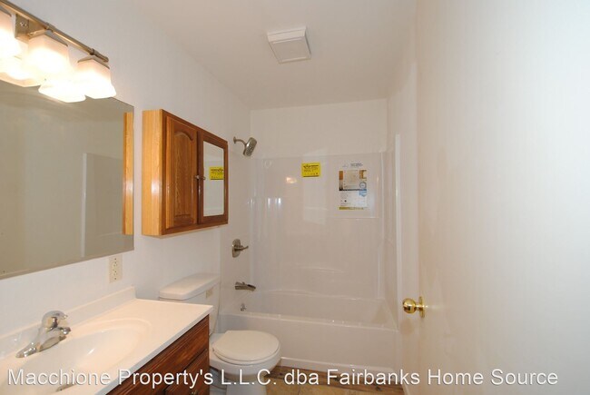 Building Photo - 3 br, 1.5 bath House - 2829 Horseshoe Way