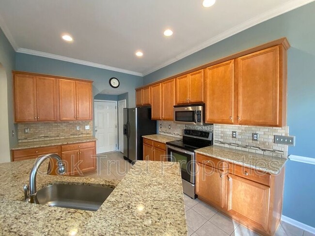 Building Photo - 3019 Candela Grove Dr