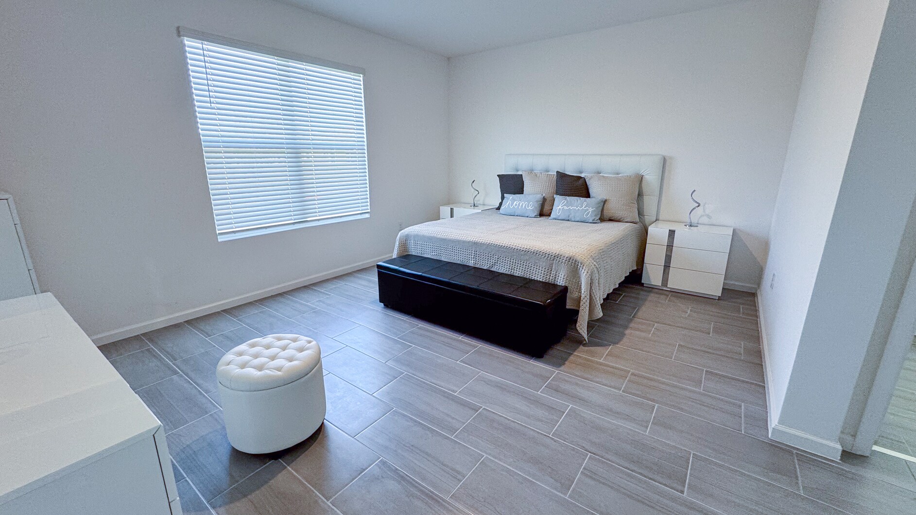 Master Bedroom - 2463 Middlebury Dr SE