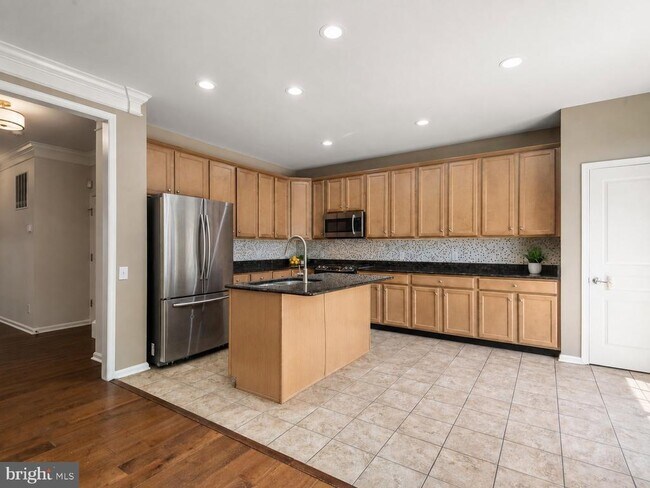 Building Photo - 209 N Caldwell Cir
