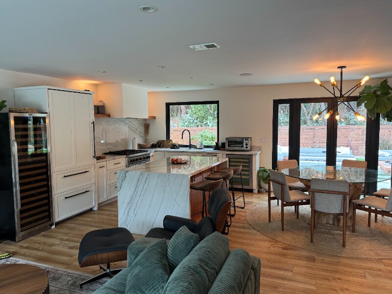 Building Photo - 279 Pebble Beach Dr
