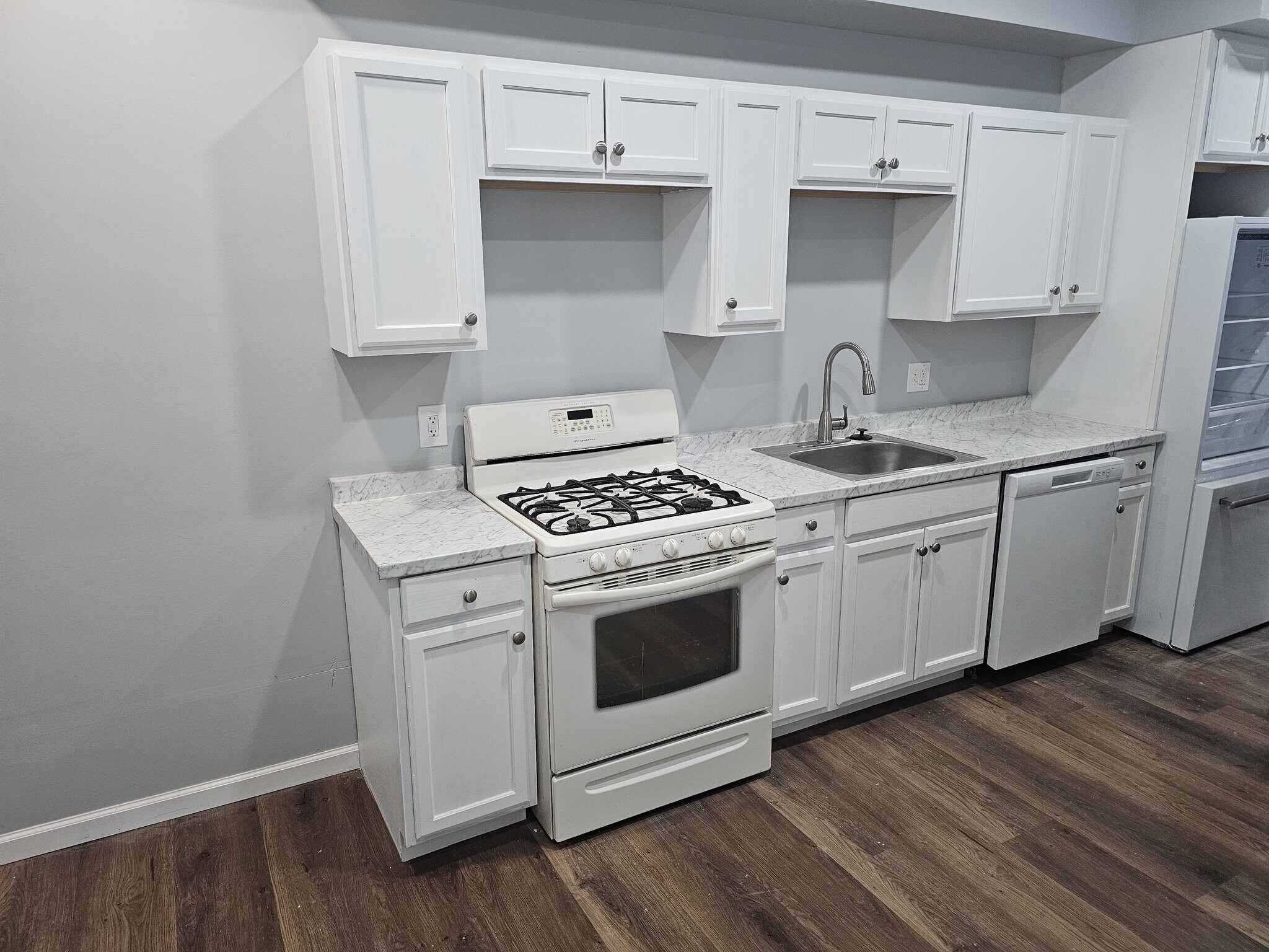 Building Photo - 711 N Ohio Ave