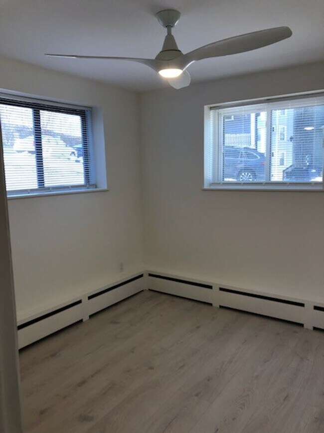 Building Photo - 44 Parker Hill Ave