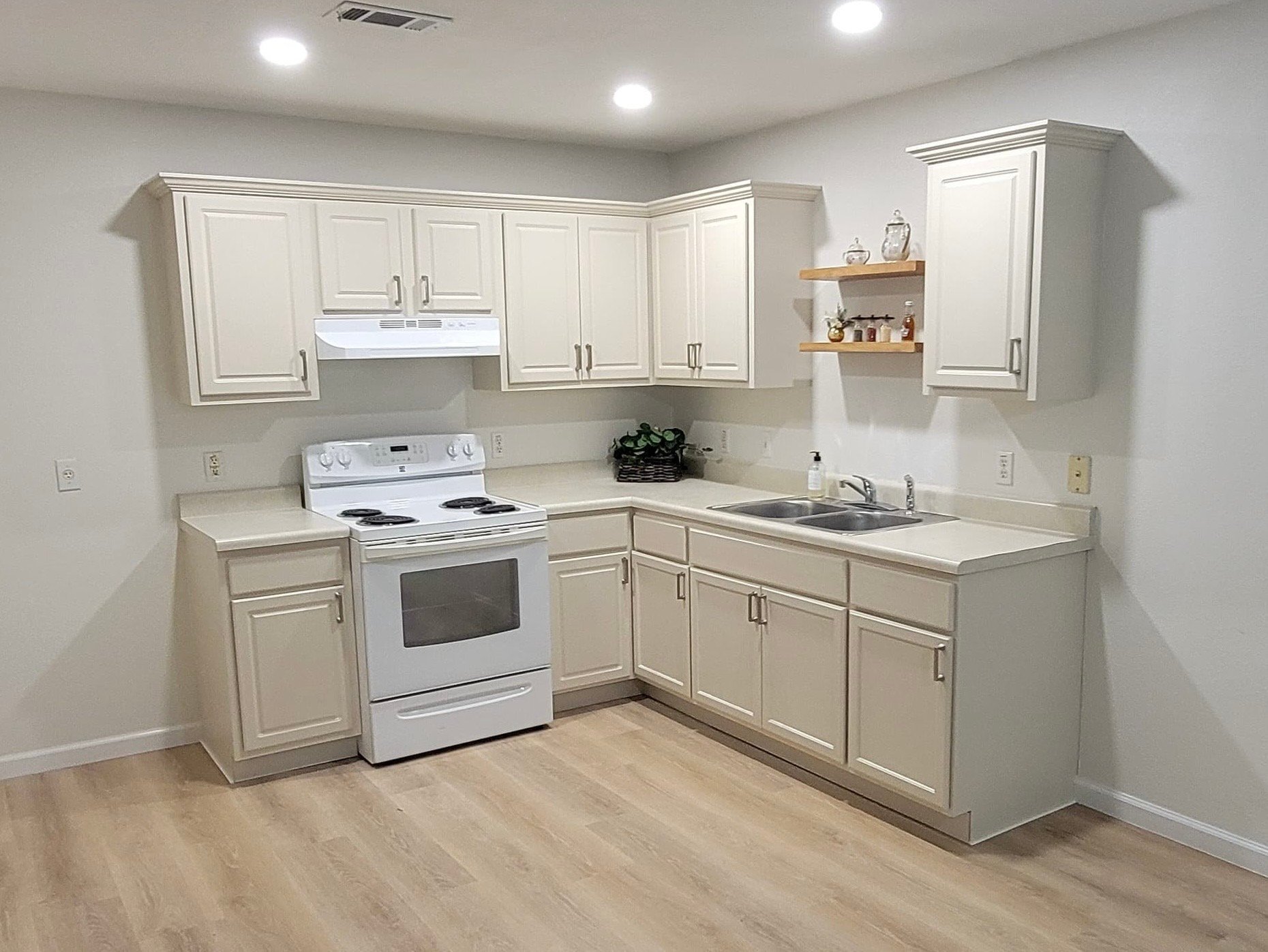 Building Photo - 4915 Fortuna Pl