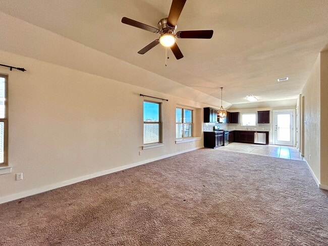 Building Photo - 5809 Urbano Bnd