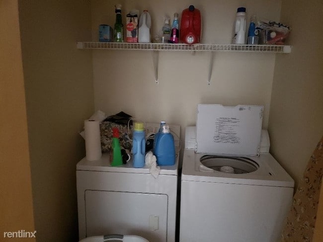 Building Photo - 8206 Starr Grass Dr