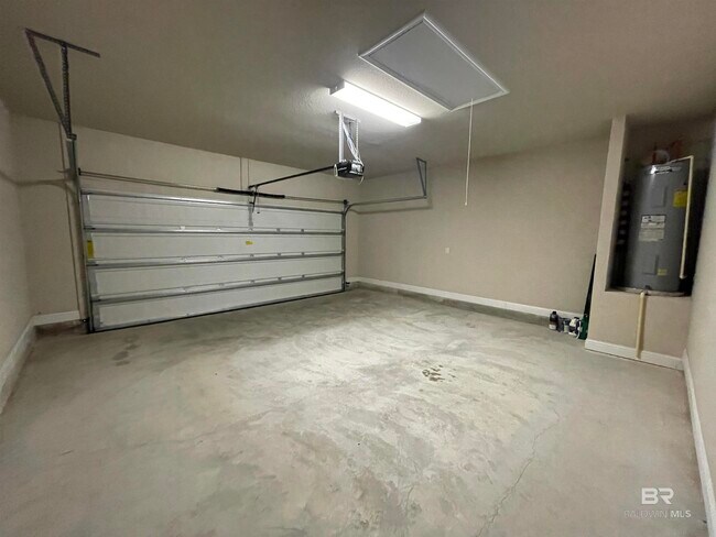 Building Photo - 7824 Barrington Ln