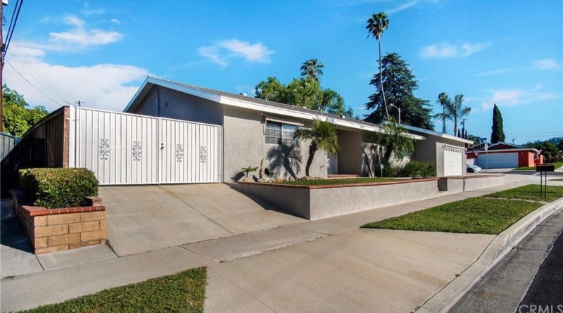 Building Photo - 14935 Ansford St