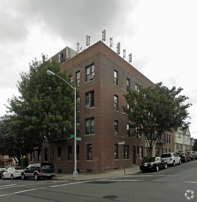 Building Photo - 43-76 163rd St