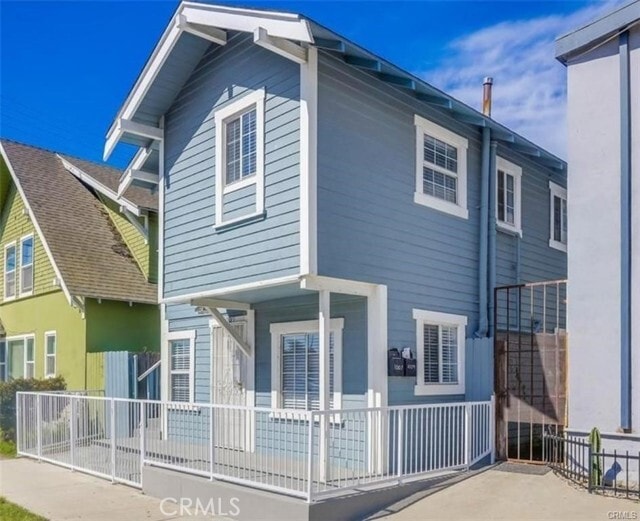 Building Photo - 1007 Lewis Ave