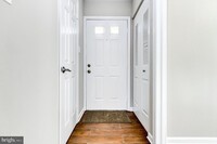 Building Photo - 5668 Ridge View Dr