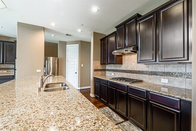 Primary Photo - 4607 Rockton Hills Ln