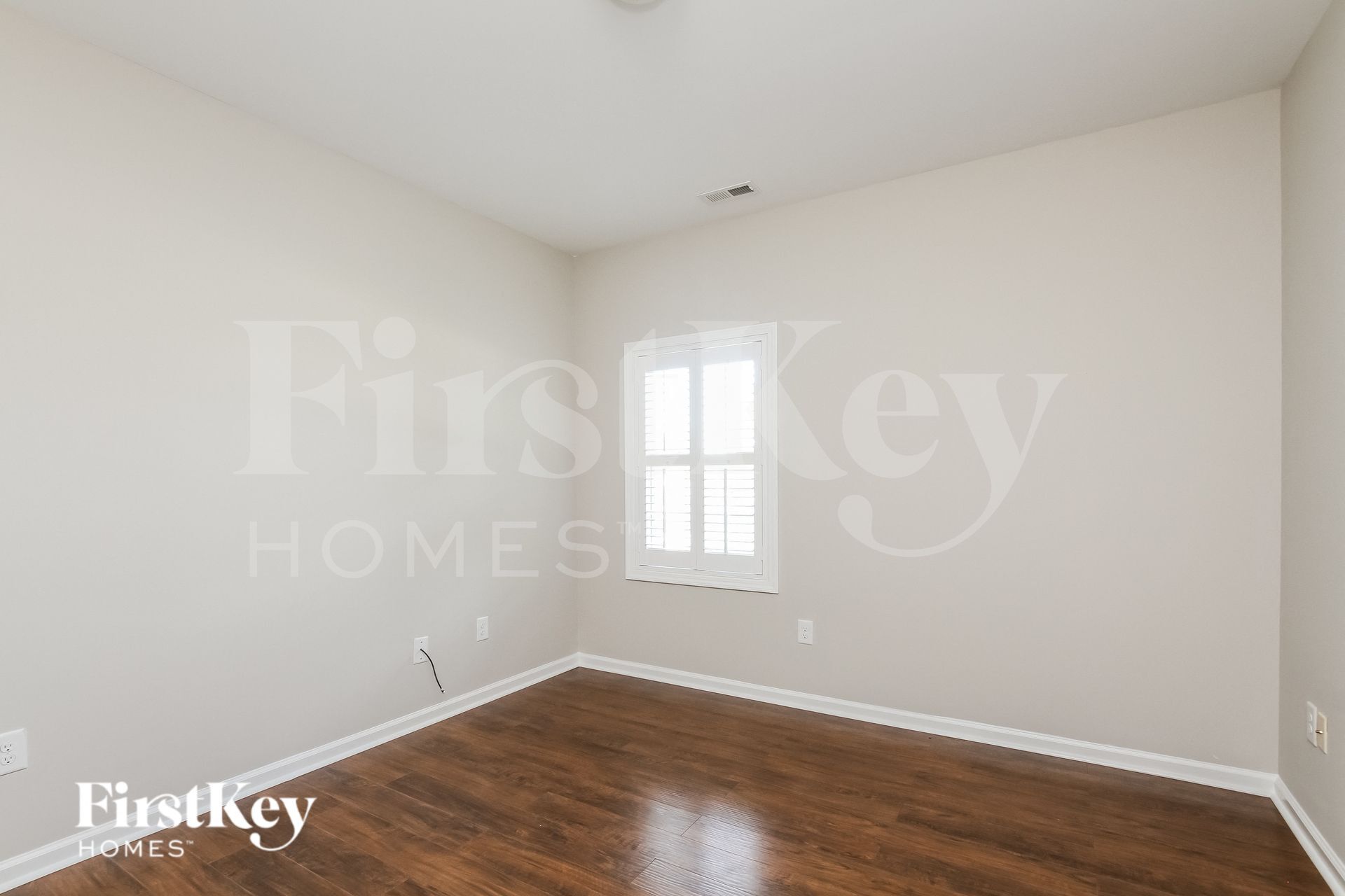 Building Photo - 213 W Hoke St