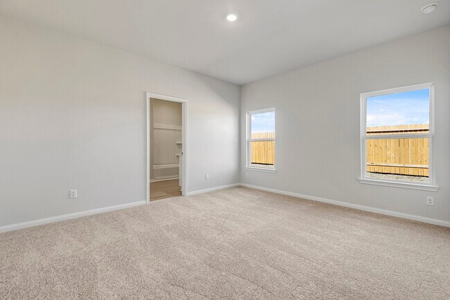 Building Photo - 8207 Burnt Orchid Dr