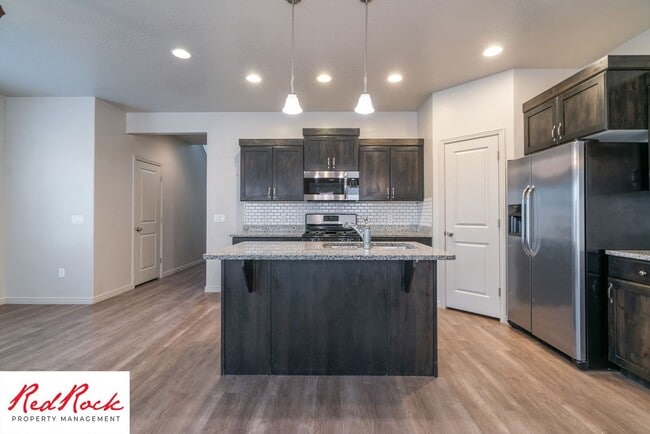 Building Photo - 4 Bedroom Home In The Villas At Sienna Hills
