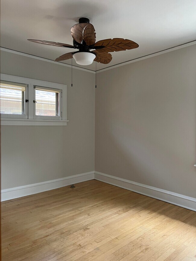 Building Photo - 726 N 49th St