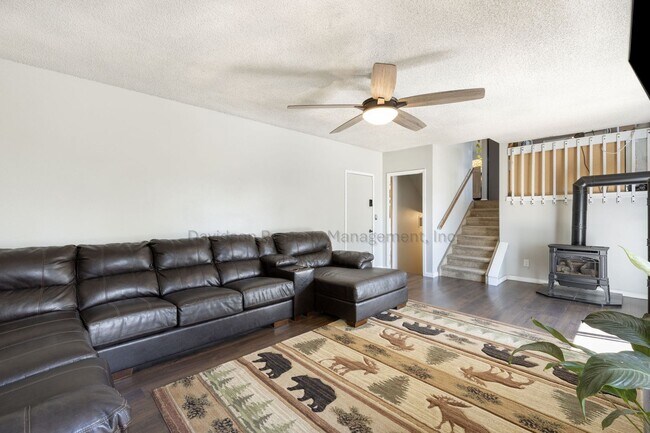 Building Photo - 7340 Waterwheel St