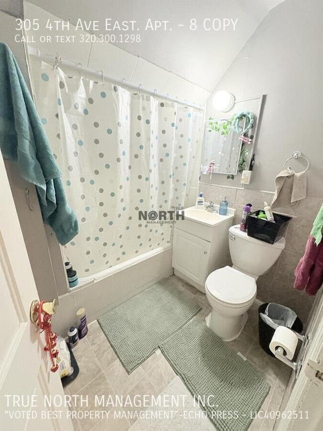 Building Photo - 305 4th Ave E