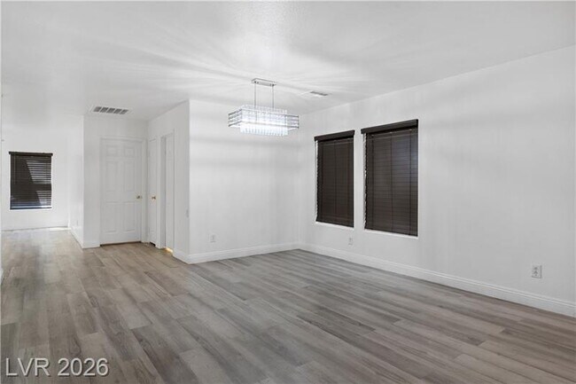 Building Photo - FREE 2 WEEK SPECIAL *excluding recurring fees* Beautiful North Las Vegas