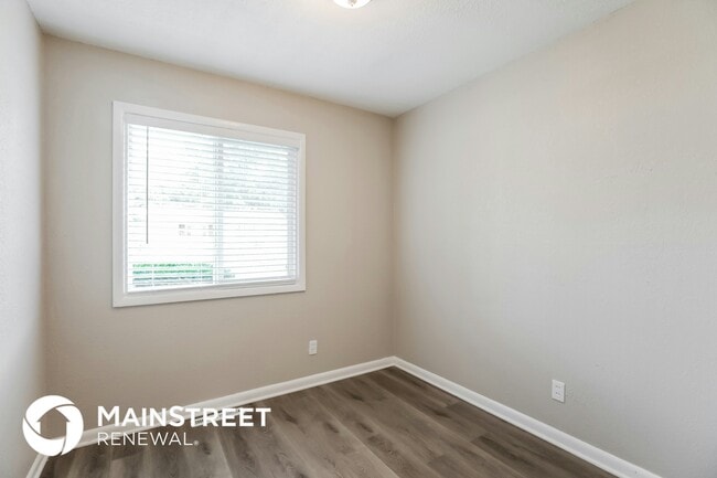 Building Photo - 13001 E 51st Terrace