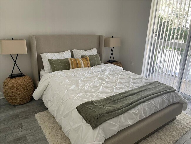 Building Photo - 3510 54th Dr W