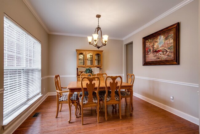 Building Photo - 1265 Bridgeton Park Dr