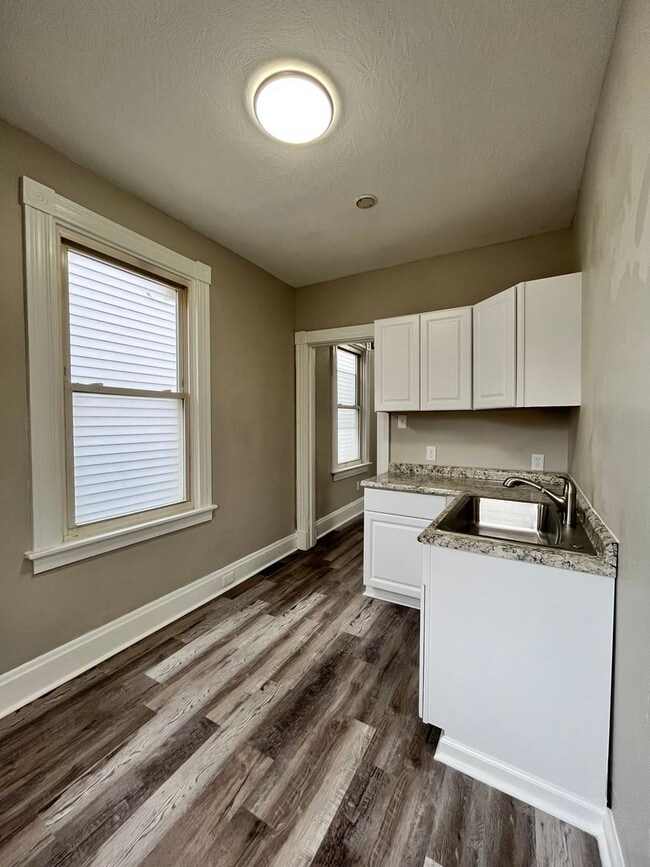 Building Photo - 1214 Gilsey Ave