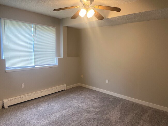 Building Photo - 958 Boston Way
