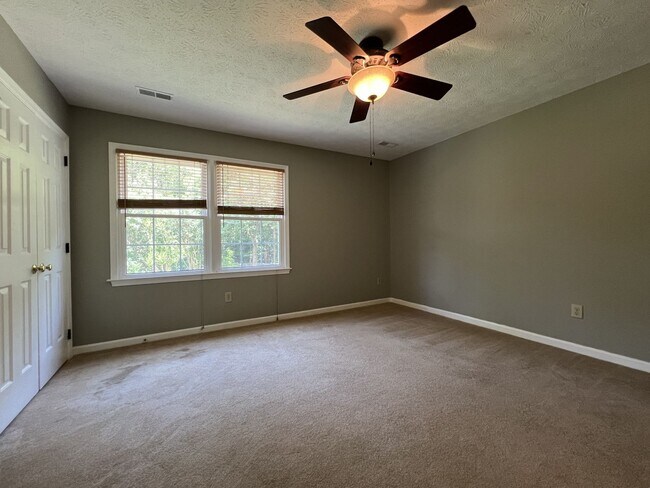 Building Photo - Spacious 5-Bedroom Home on Over Half an Ac...