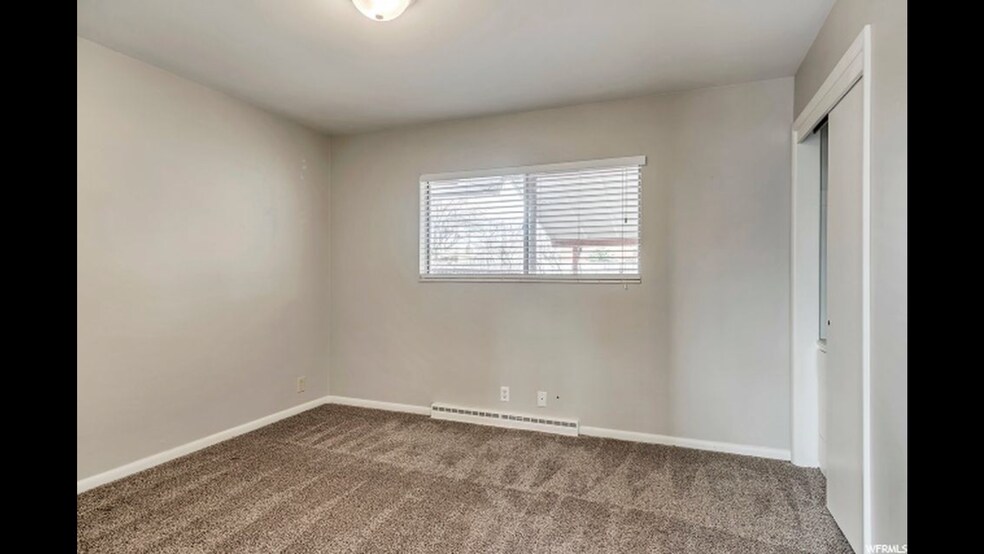 Building Photo - 893 S 150 W