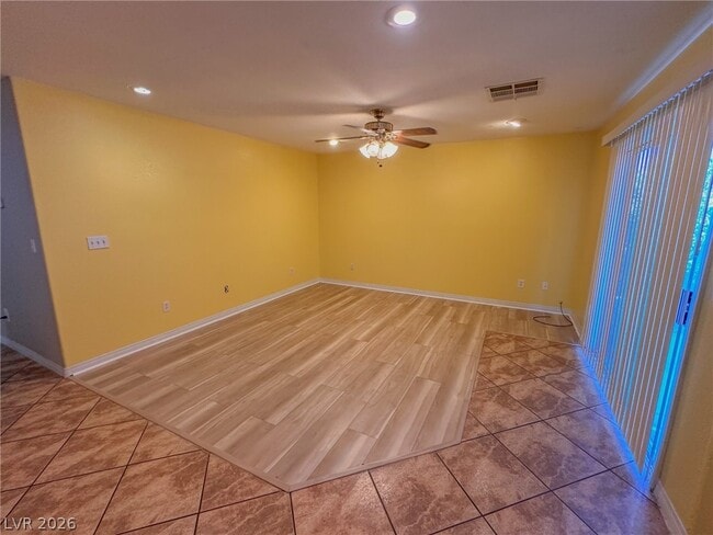 Building Photo - 3518 Fishers Landing Ave