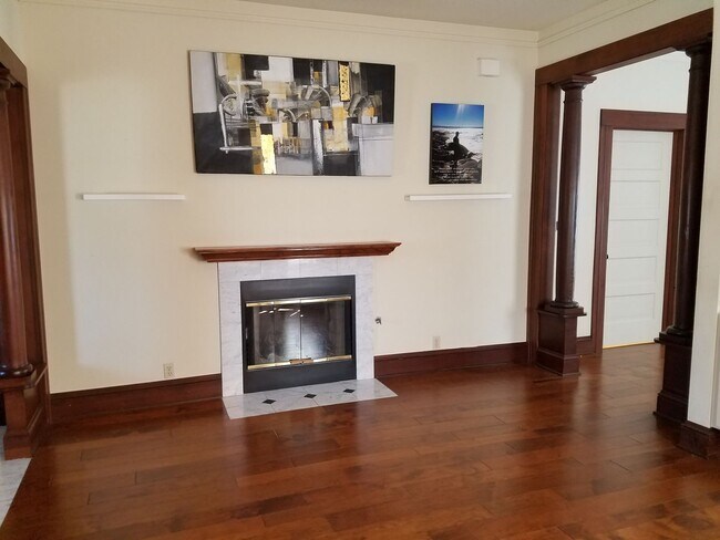 Building Photo - 1 Bedroom House Near Downtown SLO