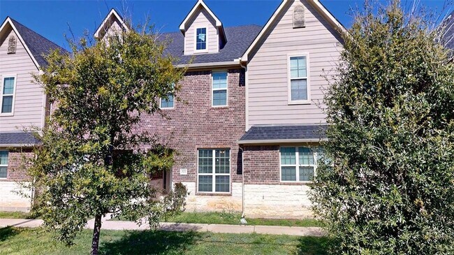 Building Photo - 2015 Harvey Mitchell Pkwy S