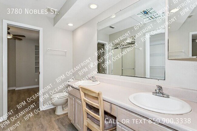 Building Photo - 3780 Nobles St
