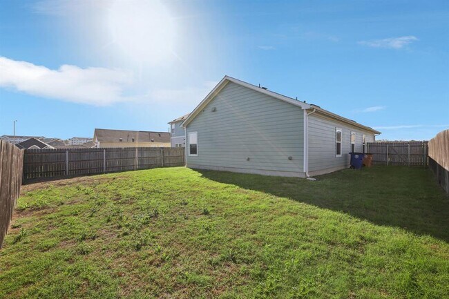 Building Photo - 15312 Sweet Mimosa Dr