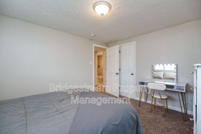 Building Photo - 655 Eavey St