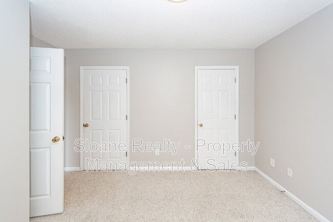Building Photo - 1307 Apex Ln