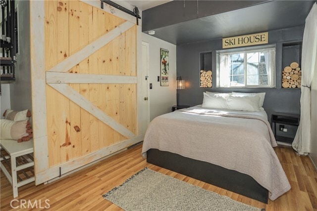 Building Photo - 325 Hilltop Ln