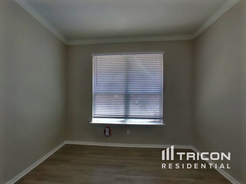 Building Photo - 6258 Ozona Mill