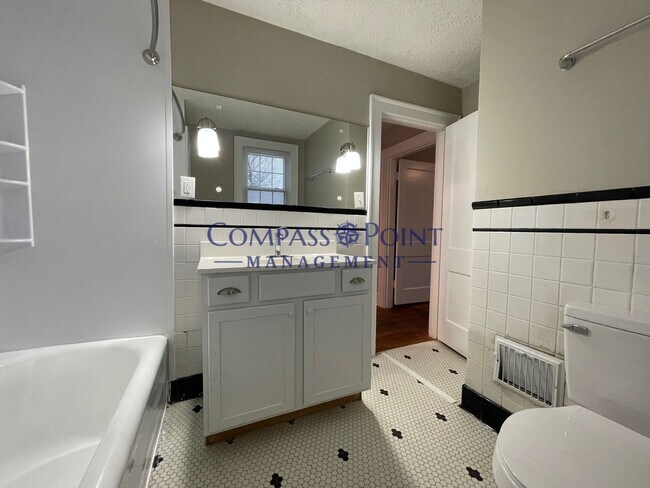 Building Photo - Welcome To Your New Home!!!!