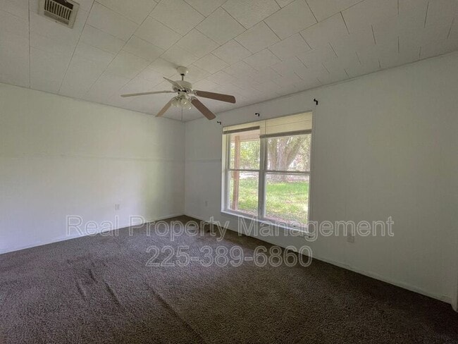 Building Photo - 18322 Eldon St