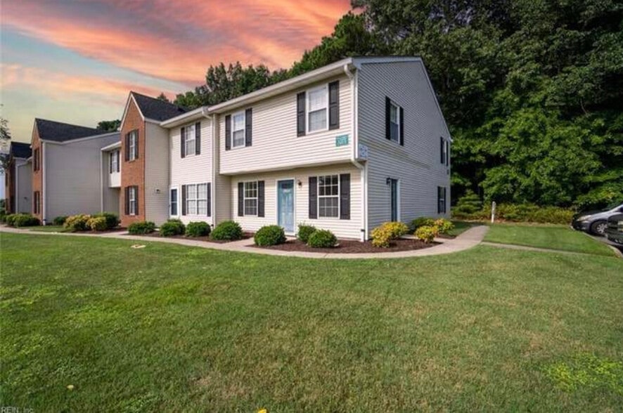 Building Photo - 3544 Clover Meadows Dr