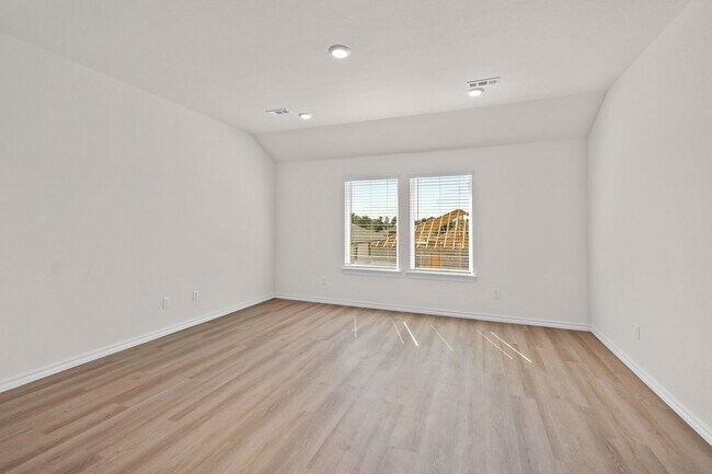 Building Photo - Beautiful, Brand New 4/2 in Gentry!