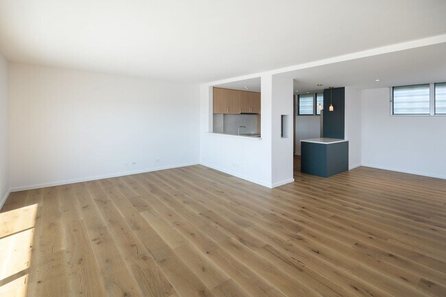 Building Photo - 999 Wilder Ave