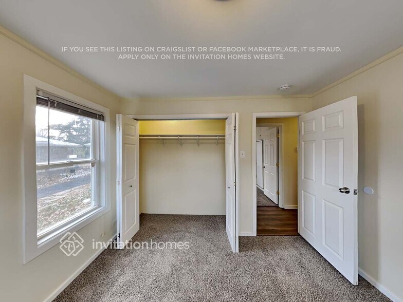 Building Photo - 316 Neola St