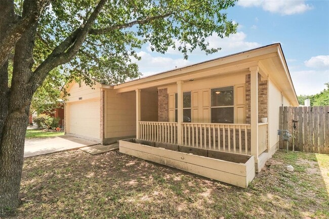Building Photo - 15003 Chamberlain Ct