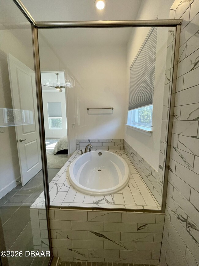 Building Photo - 437 Aquamarine Wy