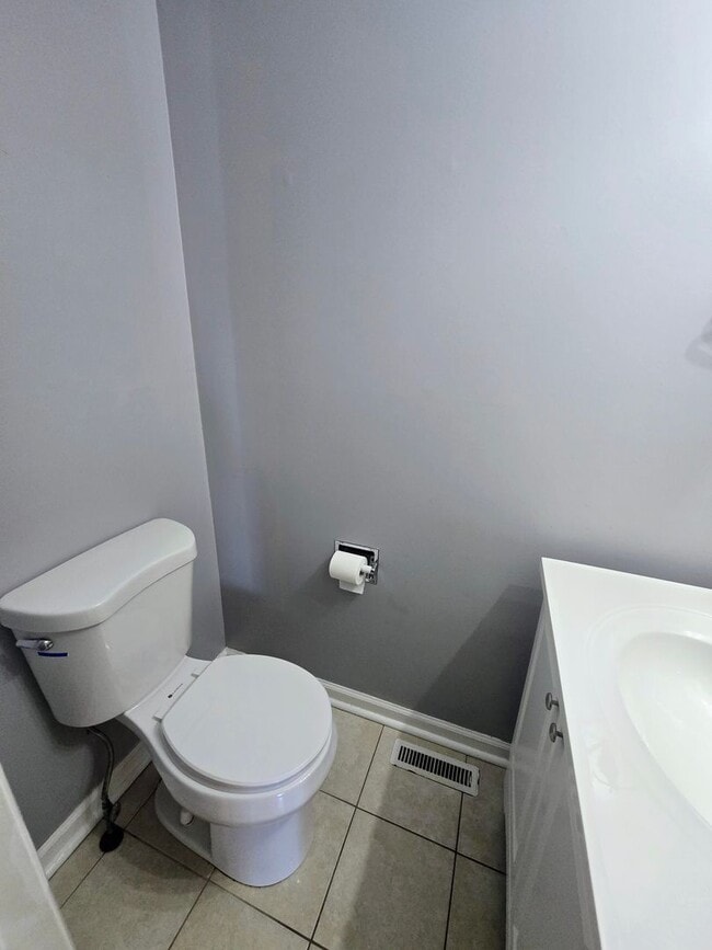 Building Photo - 1415 Robert St