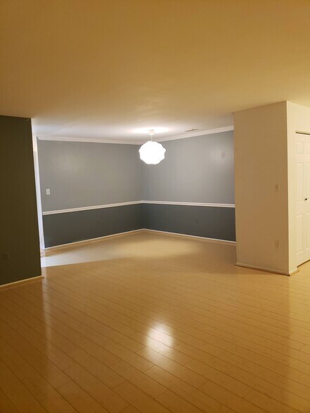 Building Photo - 8101 Needwood Rd